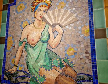 Fresque Aux belles Poules